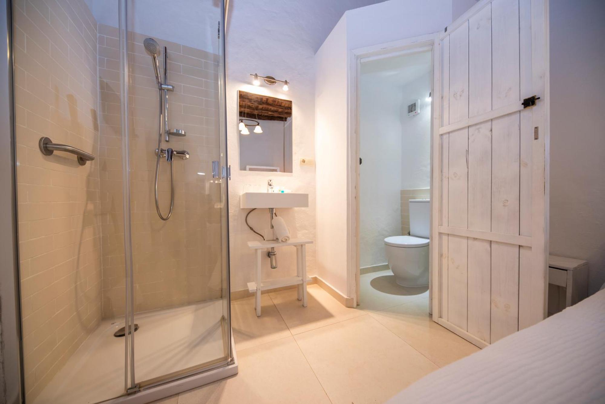 Agroturismo Can Cosmi Prats Santa Gertrudis  Phòng bức ảnh